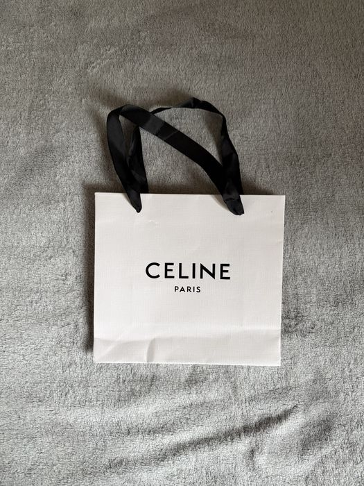 Брендові пакети та коробки