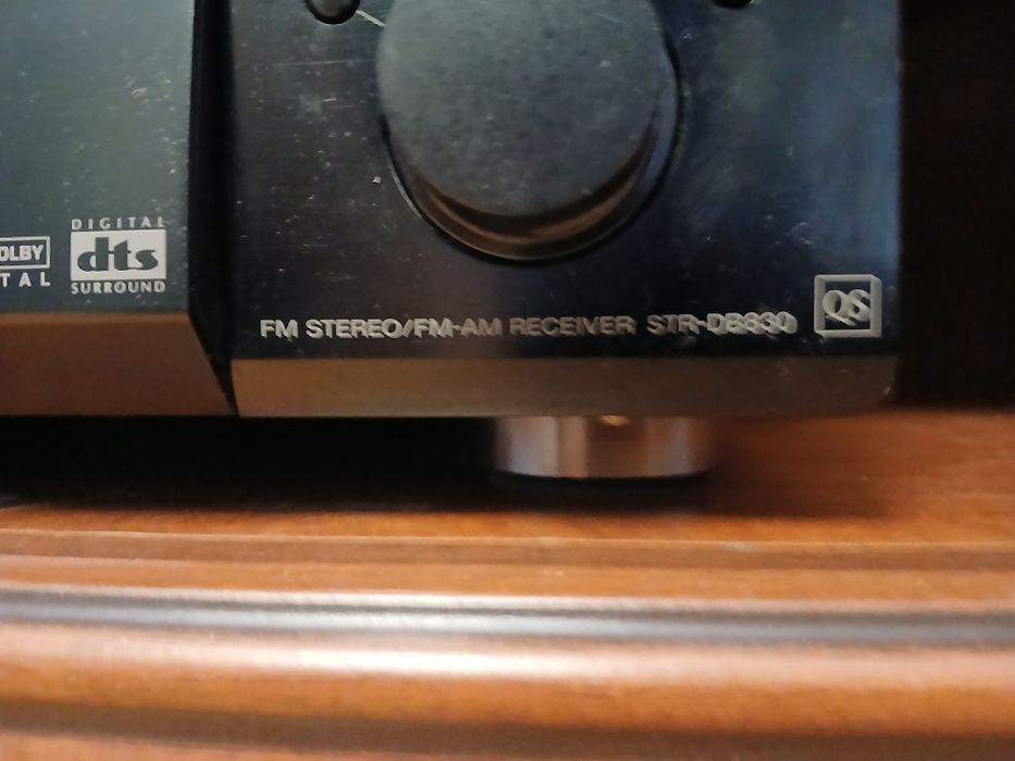 Amplituner Sony STR-DB830