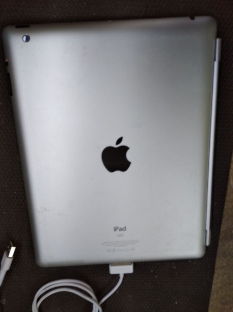 iPad 32GB A1416 MC706LL A