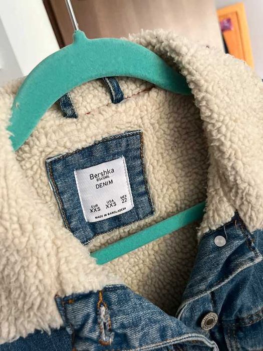 Kurtka z kożuszkiem bershka XXS