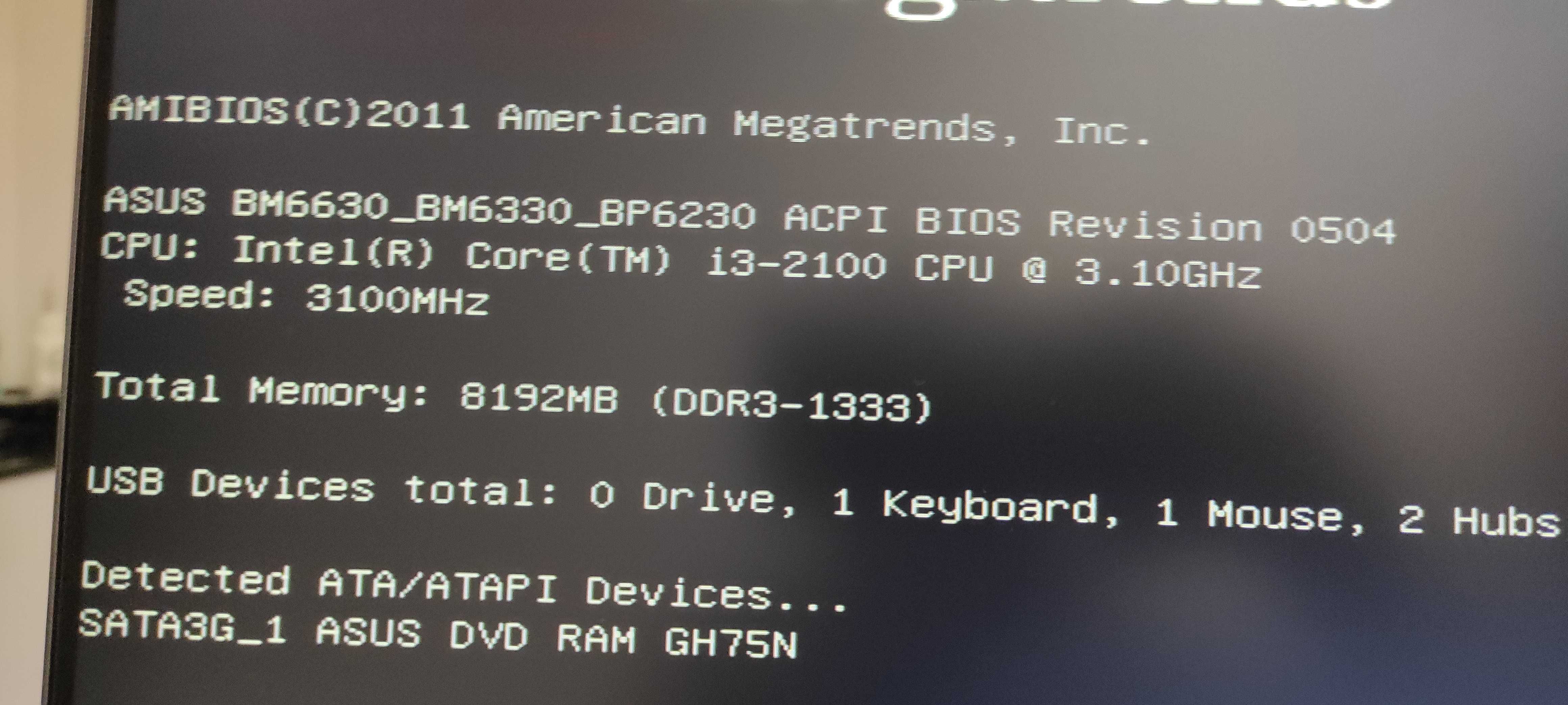 Computador ASUS I3