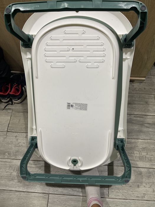 Ванночка для новонародженного