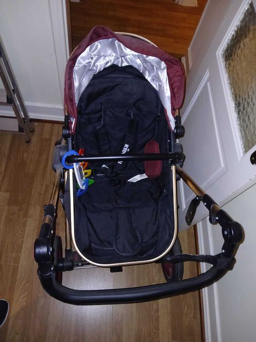 Carrinho bebé KIDUKU 3 em 1 com acessórios e brinquedos incluídos