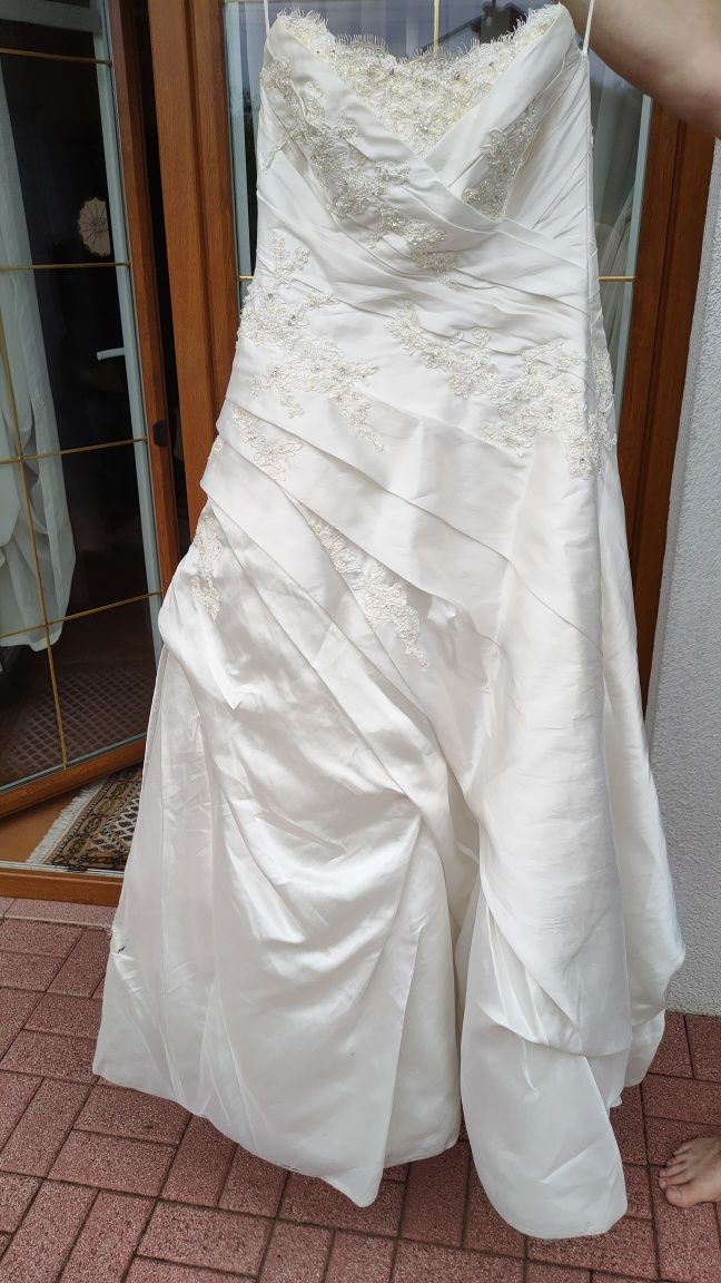 Suknia ślubna ecru roz. 42