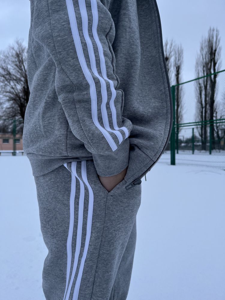 Штани Adidas , Штани Адідас