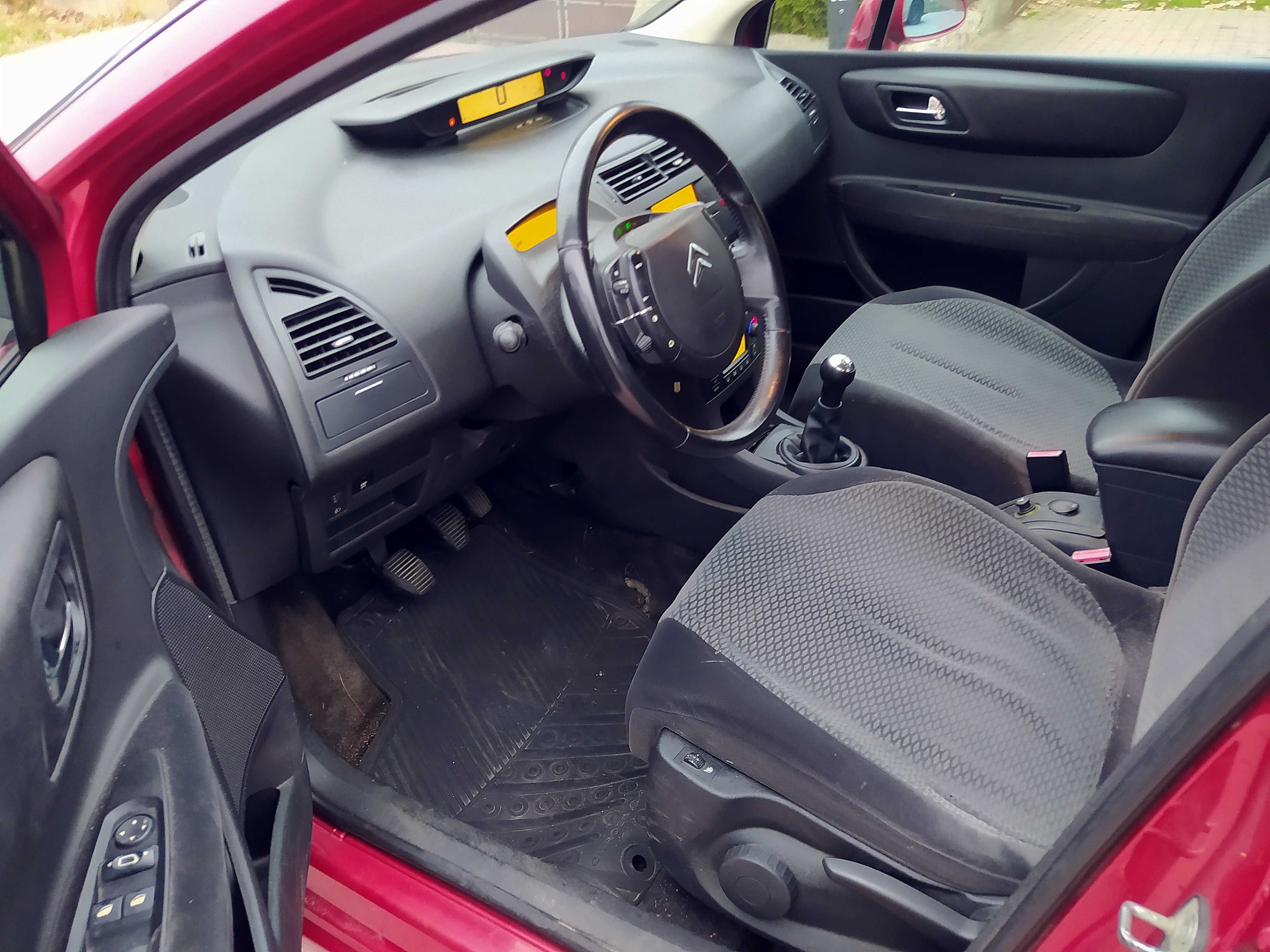 CITROEN C4 2.0 16V BENZYNA klimatronic  grzane fotele,Sprowadzony