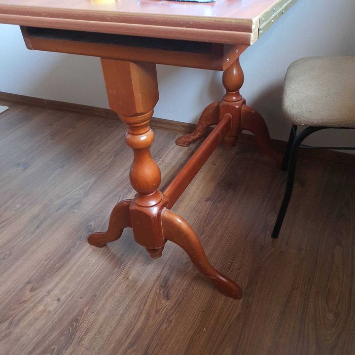 Стіл розкладний універсальний