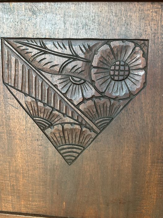 Móvel/cristaleira centenário