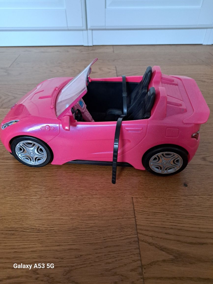 Auto kabriolet Barbie