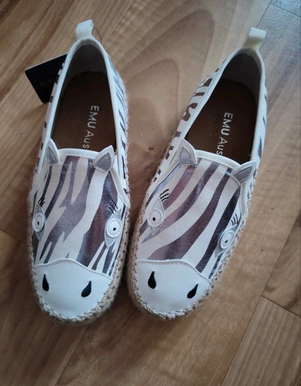 Emu espadryle zebra 33 21,5 cm