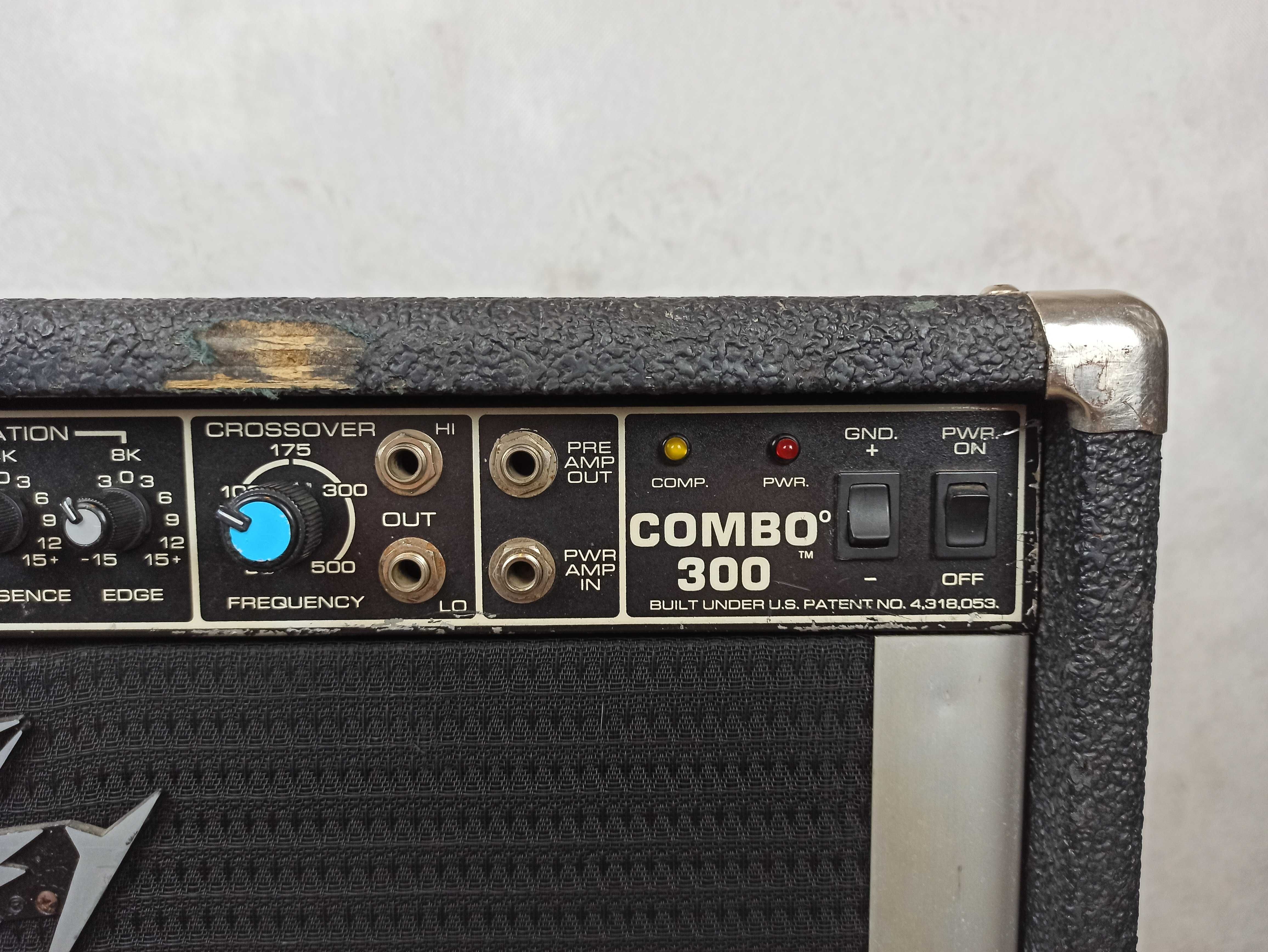 Peavey Combo 300 wzmacniacz basowy 80s USA