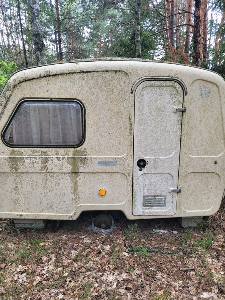 Przyczepa campingowa Niewiadow 127