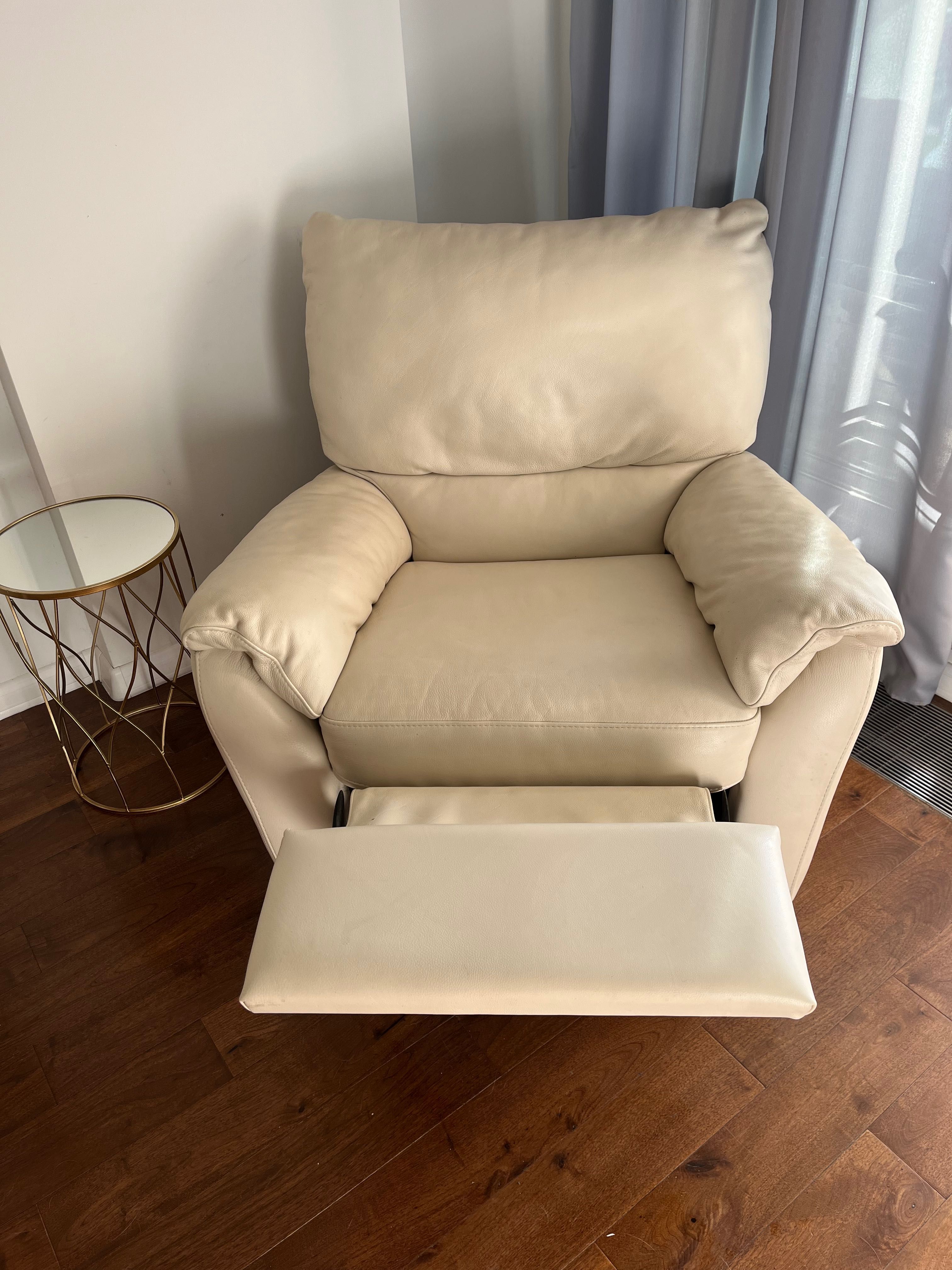 Fotel obrotowy + kanapa gratis Natuzzi Edition