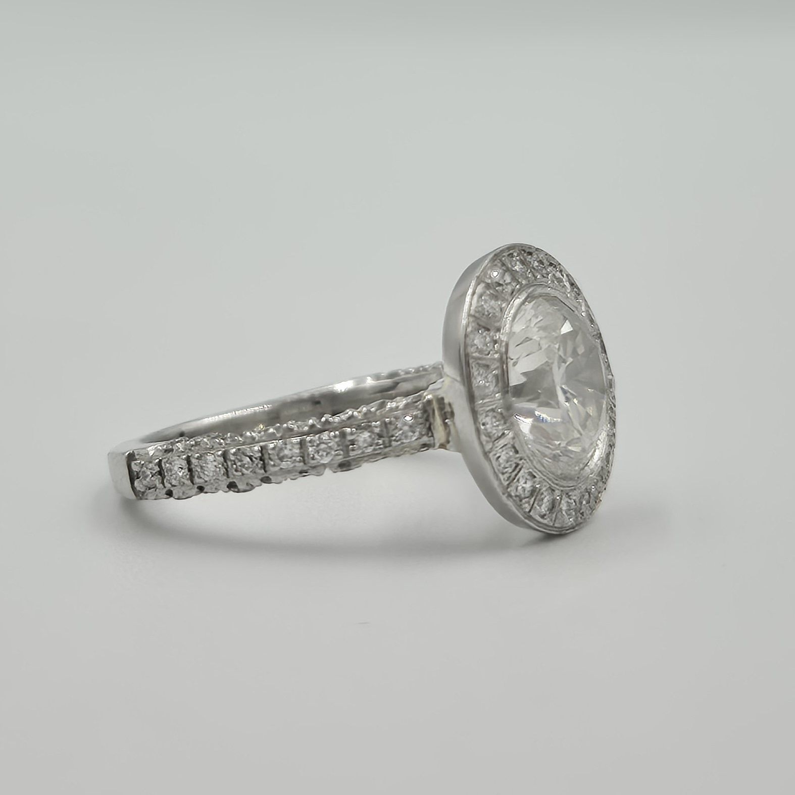 Platynowy pierścionek z diamentami 2.53ct p.950