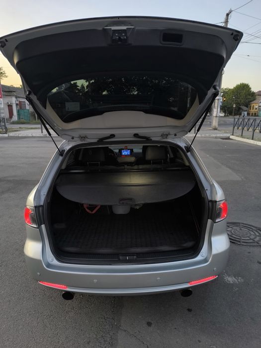 Продаж Mazda 6 2006 року