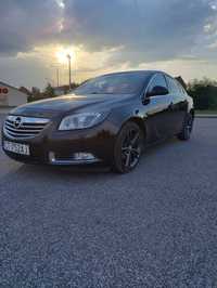 Opel Insignia 2.0 160km 2010 rok