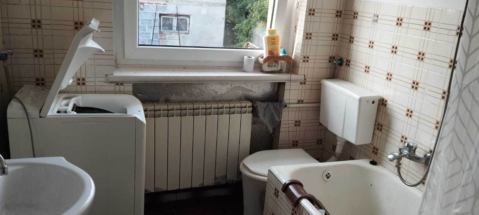 Do wynajecia dom wolno stojący wraz z ogrodem i garażem