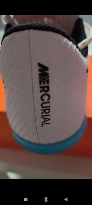 футбольные бутсы nike