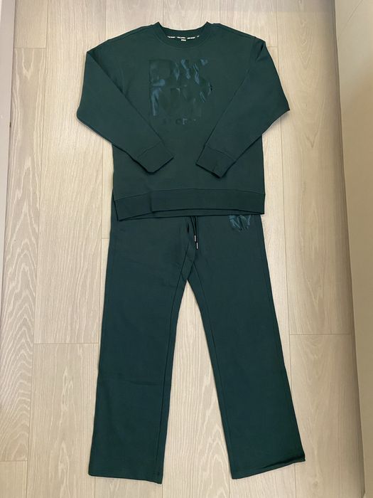 Костюм спортивний жіночий DKNY