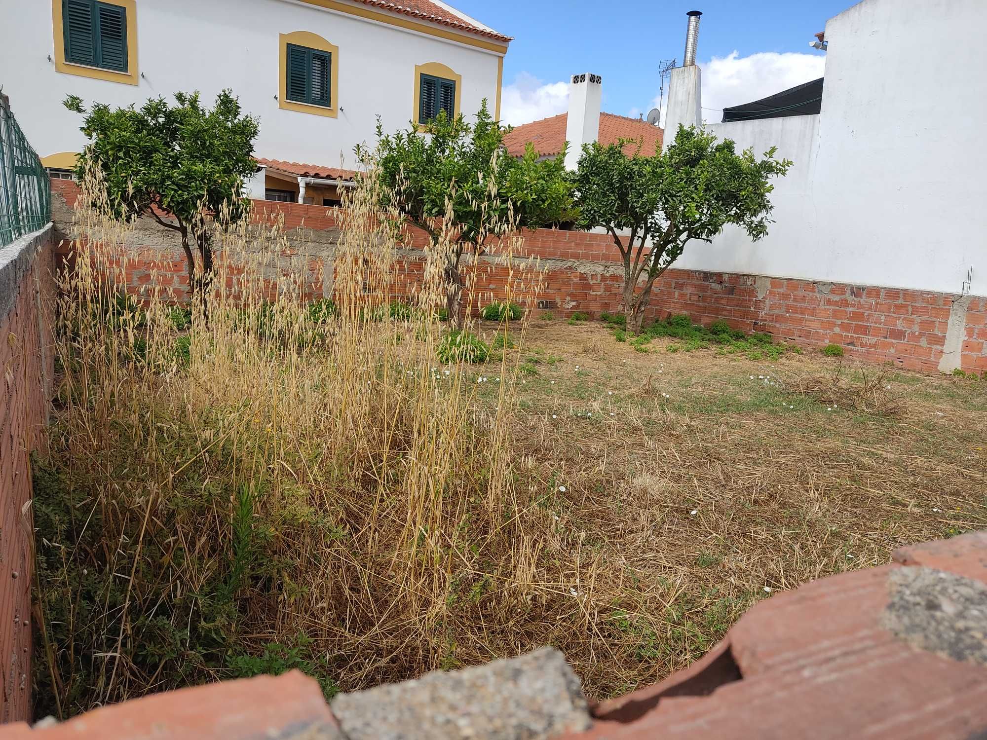 Lote de terreno urbanizado