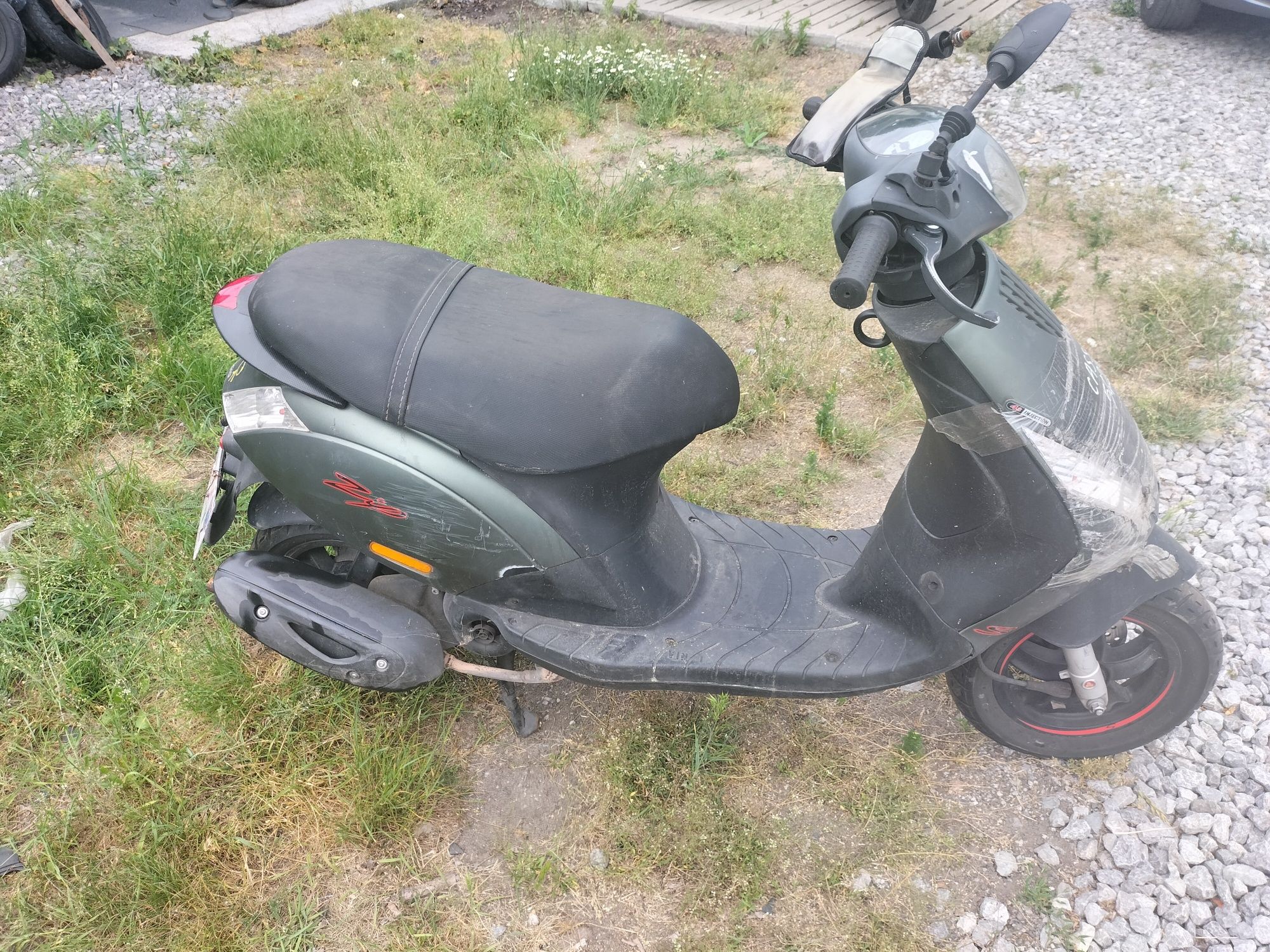 Piaggio zip 2 na wtrysku silnik,plastiki,lampy,lagi,siedzenie, licznik