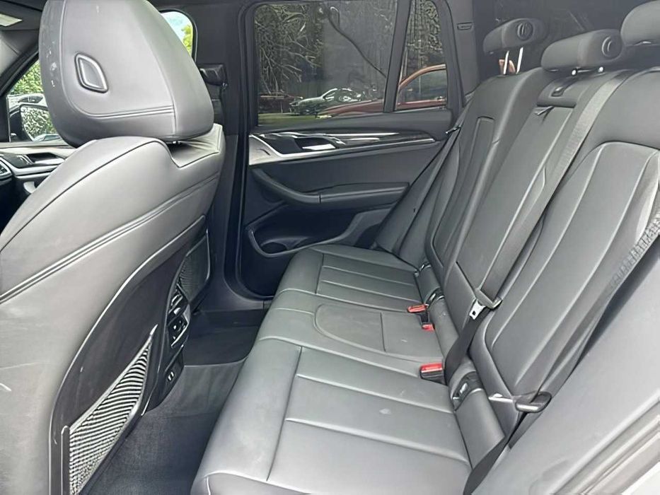 BMW X3      2020