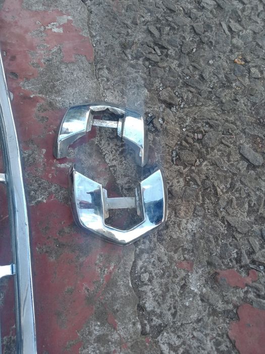 Передняя решетка на 403 ИЭ  МОСКВИЧ ИЭ экспортная