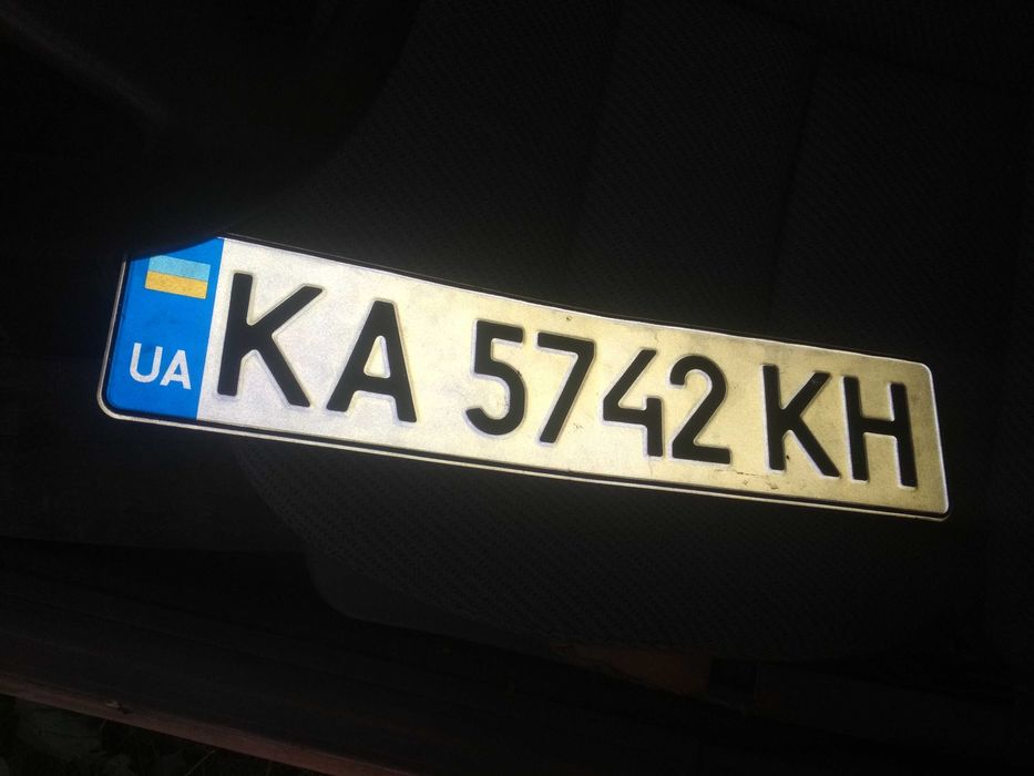 Продам Пежо 2 авто