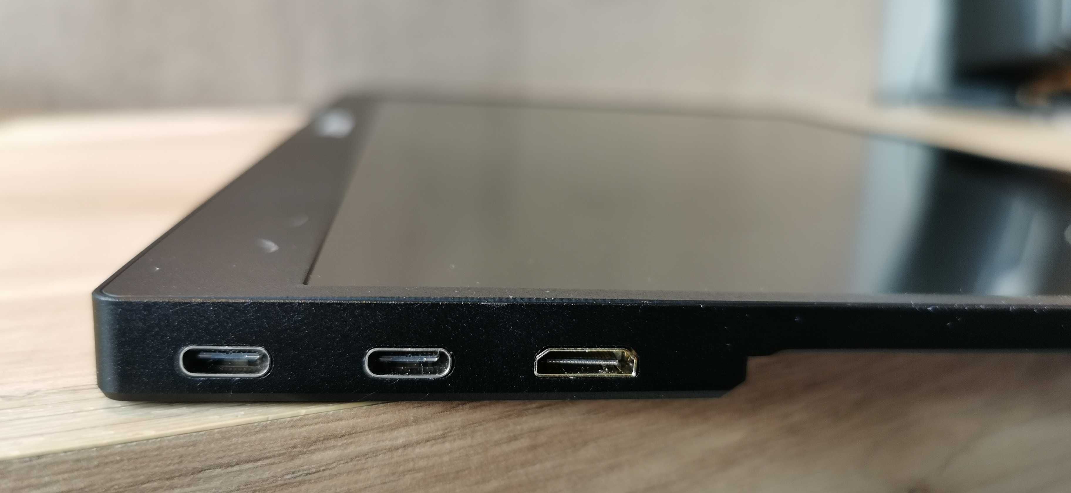 Monitor Przenośny 17" FHD Matowy YODOIT PTM17