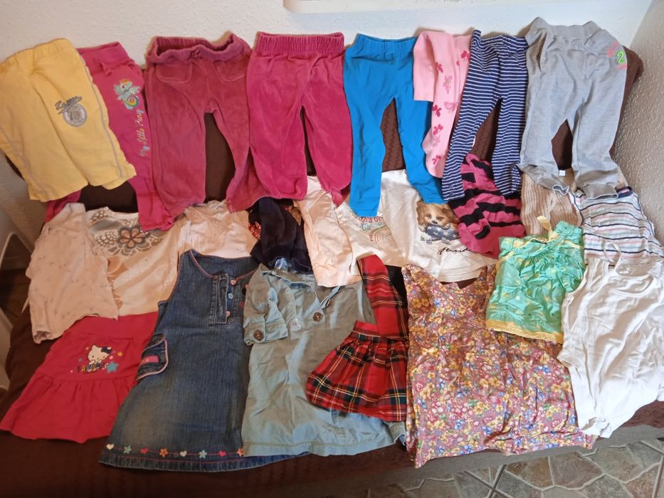 Sprzedam ubranka dla dziewczynki r. 98.