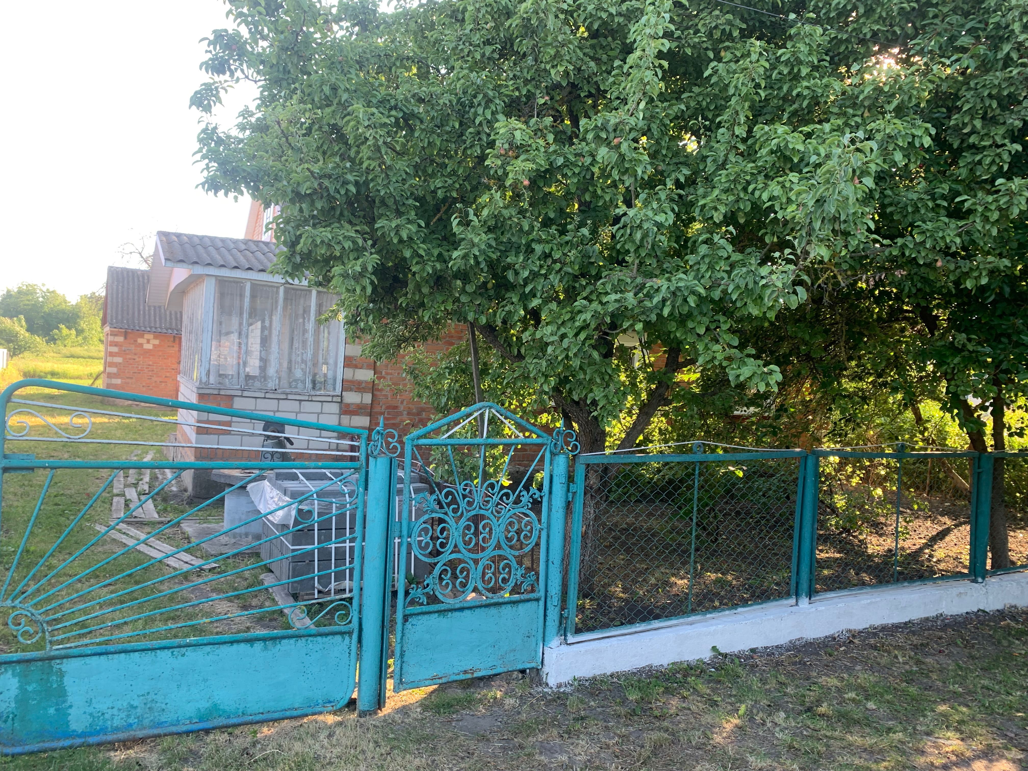 Продається будинок у місті Калинівка Вінницька область .