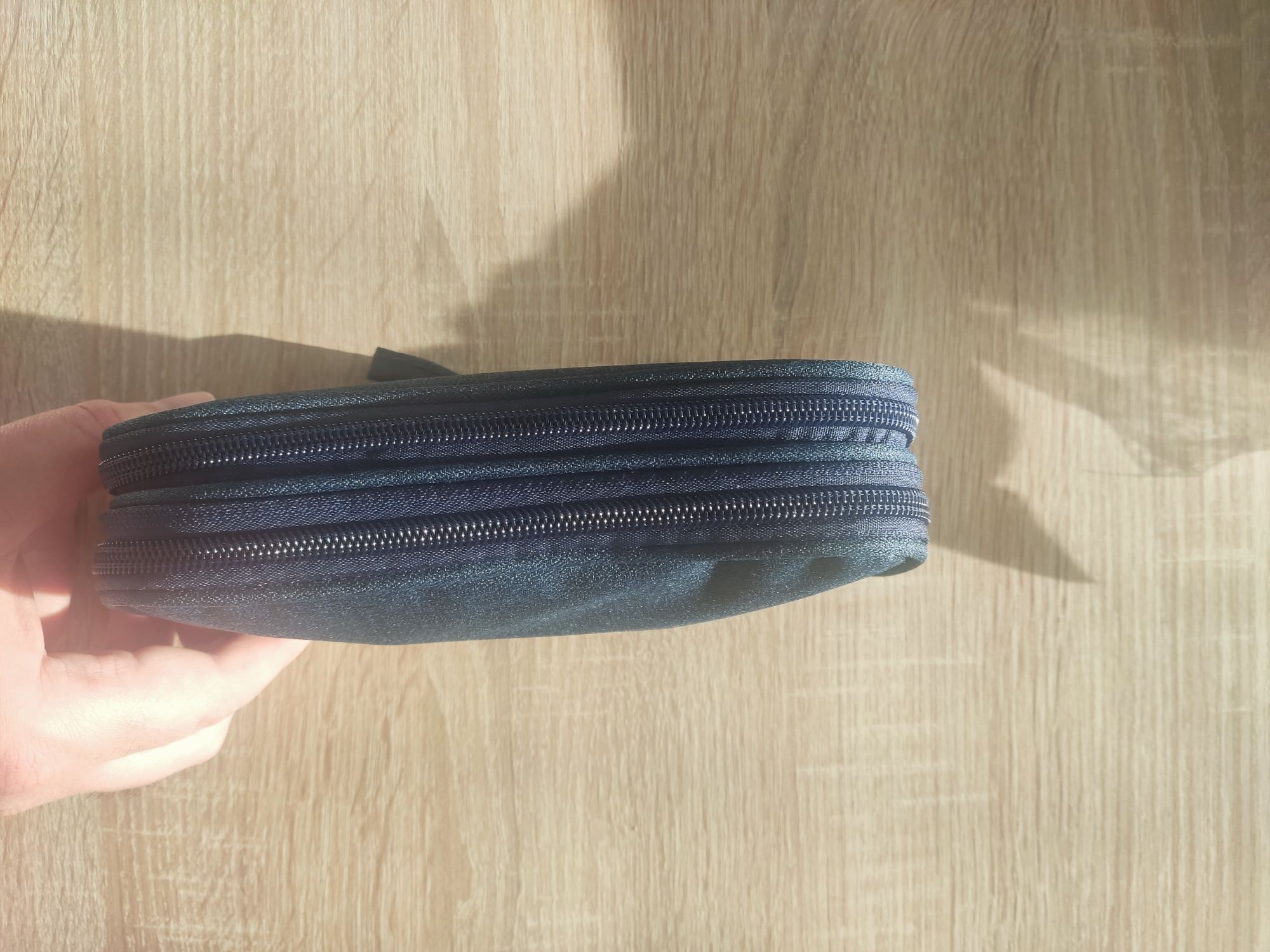Torba/etui na kable ładowarki