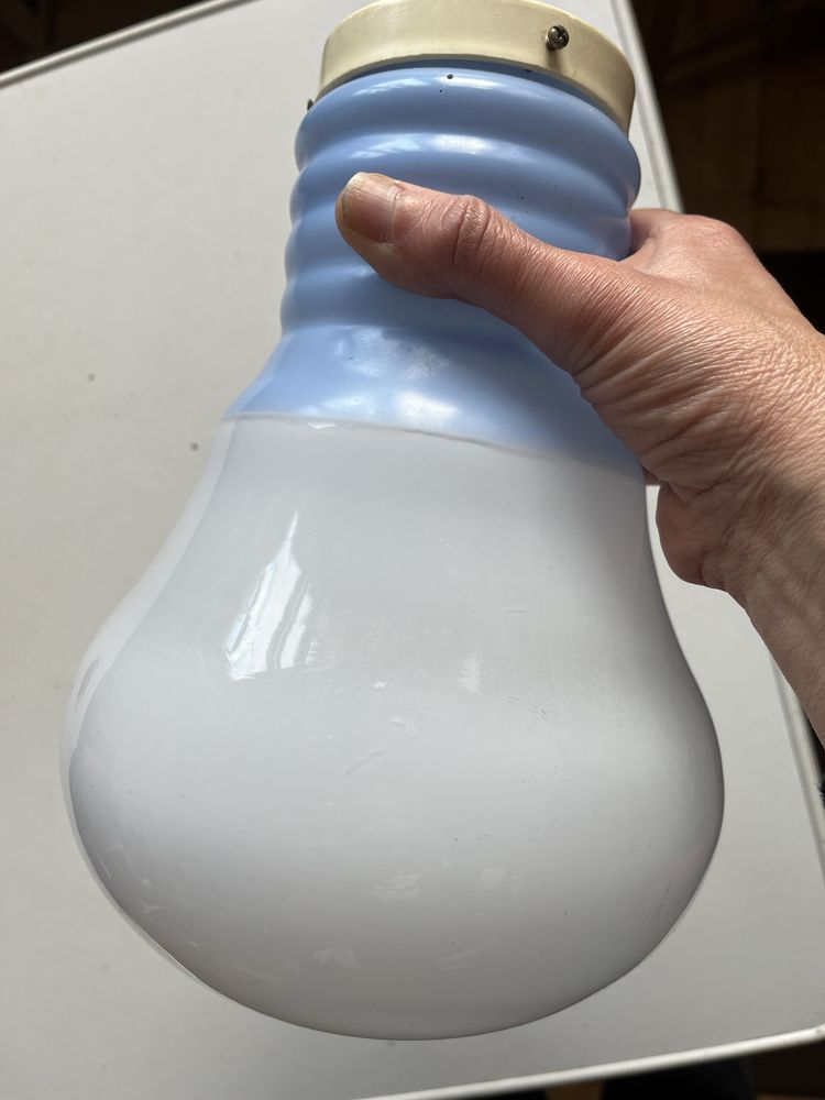 Candeeiro de teto em vidro vintage em forma de lâmpada