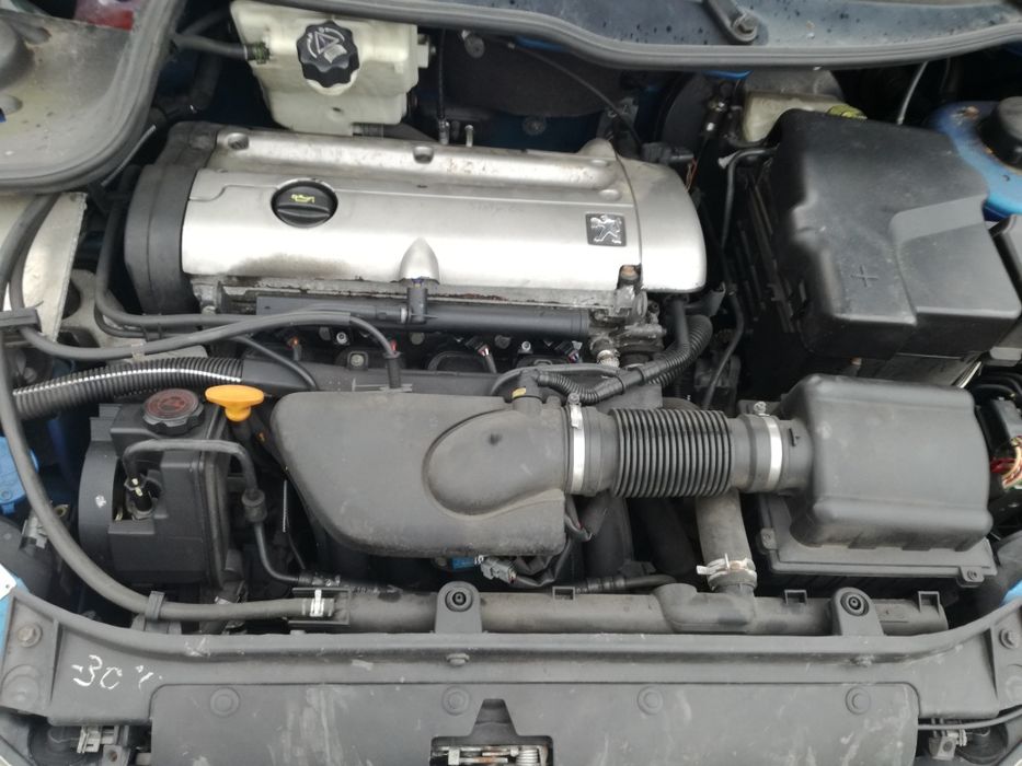 Peugeot 206 cc 2.0 i peças também reparo capotas