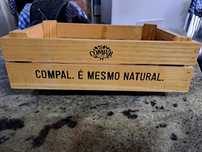 Caixa expositora da compal