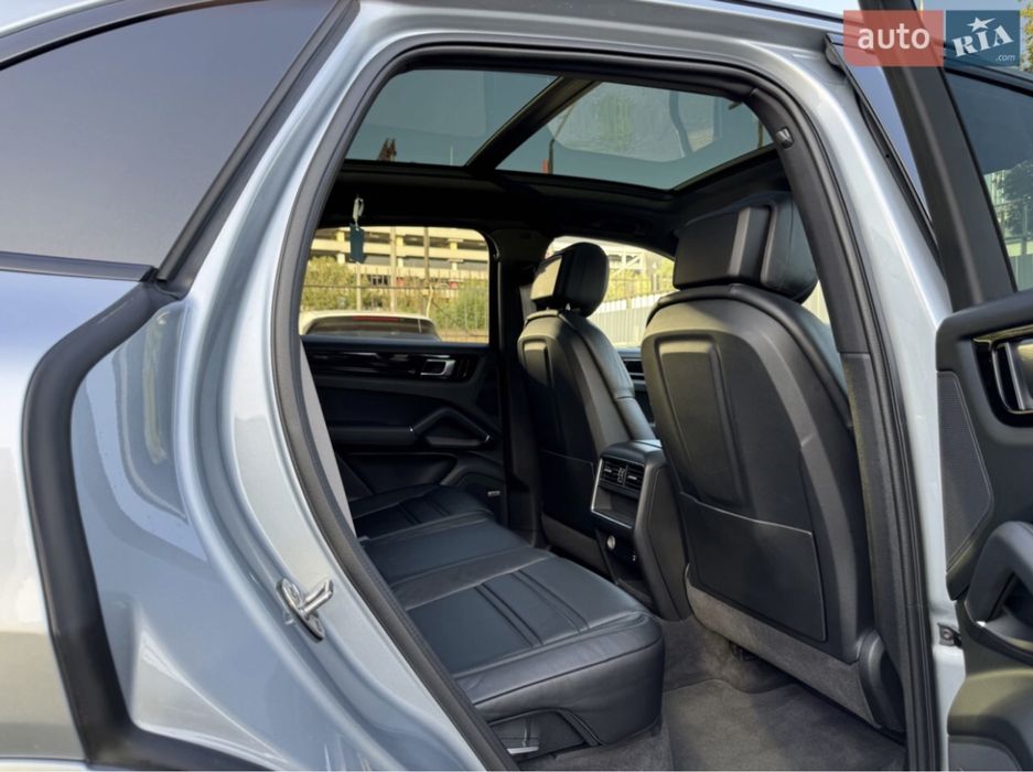 Porsche Cayenne 2020