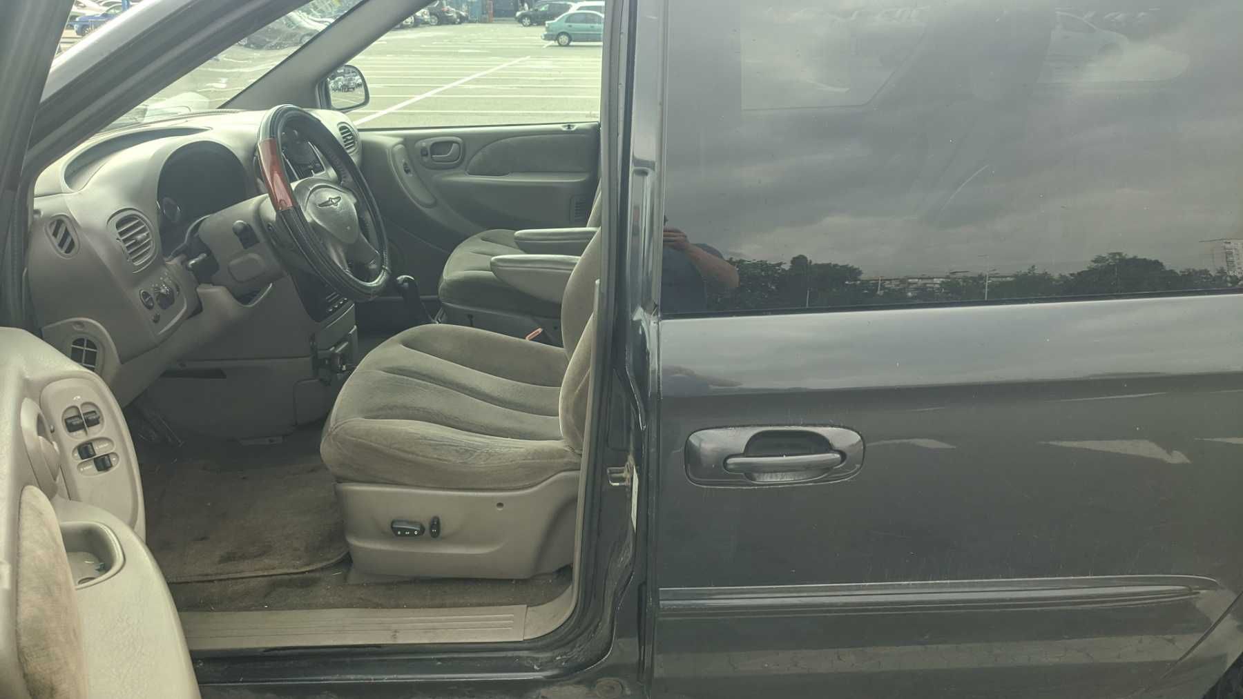 Продам Chrysler Voyager
