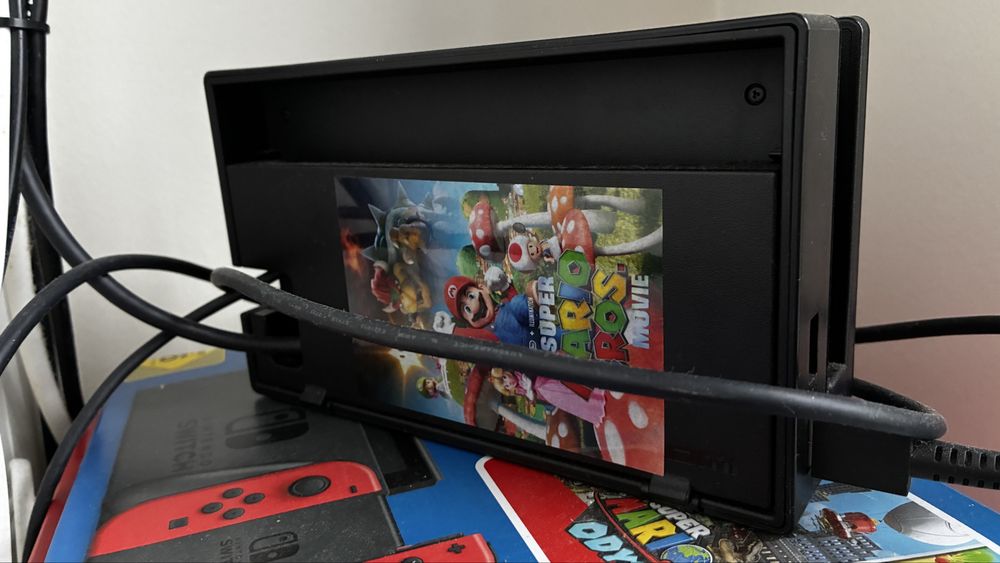 Consola Nintendo switch v2 como nova