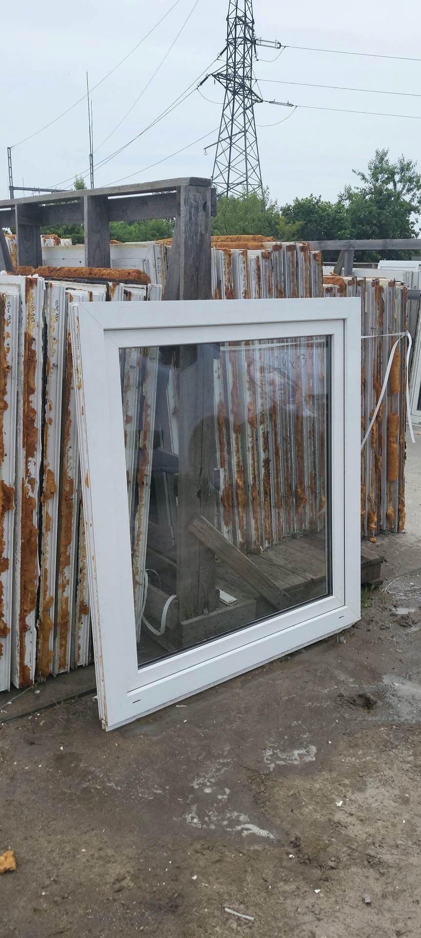 OKNA Używane 124X134 OKNO KacprzaK Plastikowe PCV Lider Okna
OLX