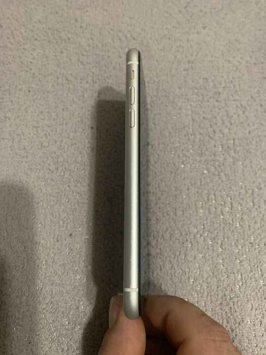 Продам Iphone XR 128 Gb