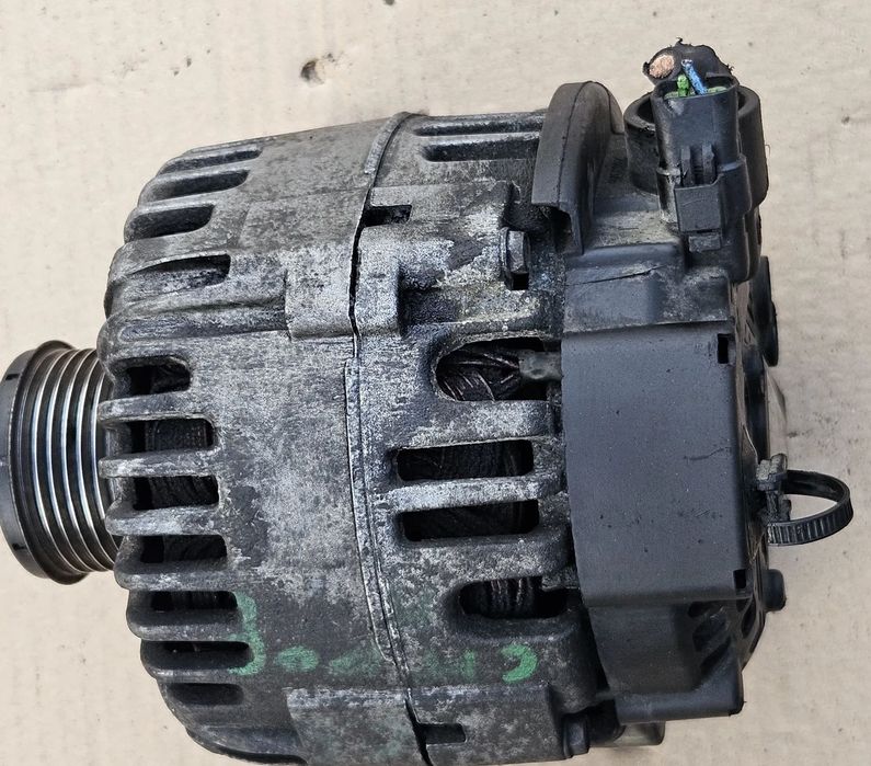 Citroen C3 C4 C5 Peugeot 307 407 1.6 HDI alternator CL15