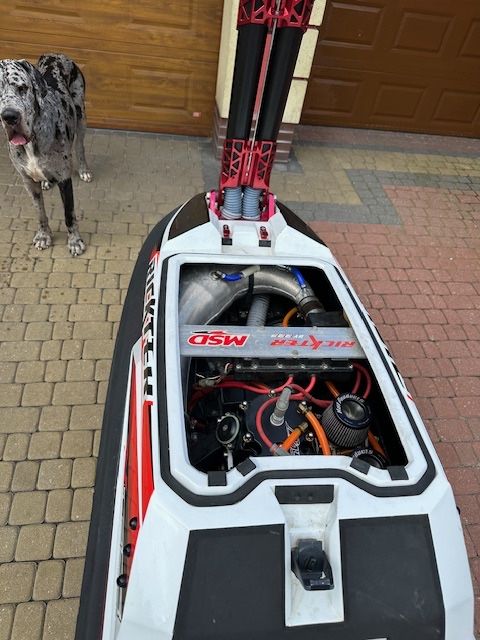 Rickter XFS Ninja Jak nowy ! DASA 1000cm 200km freestyle Piranha SJ700