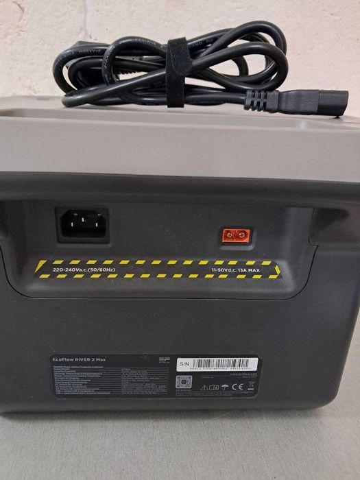Зарядна станція EcoFlow RIVER 2 Max EFR610