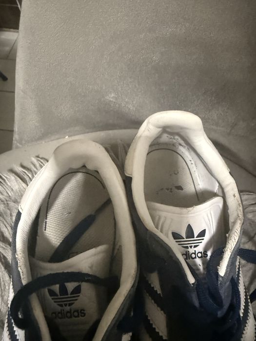 Кроссовки adidas 33 размера