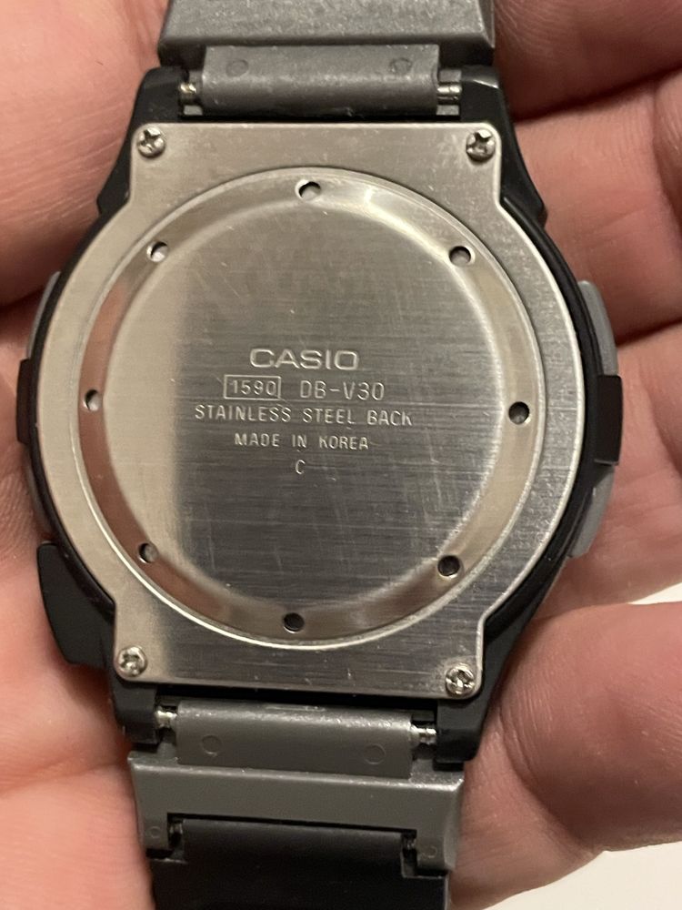 Zegarek Casio DB-V30 z dyktafonem jak nowy z 92r, Komplet