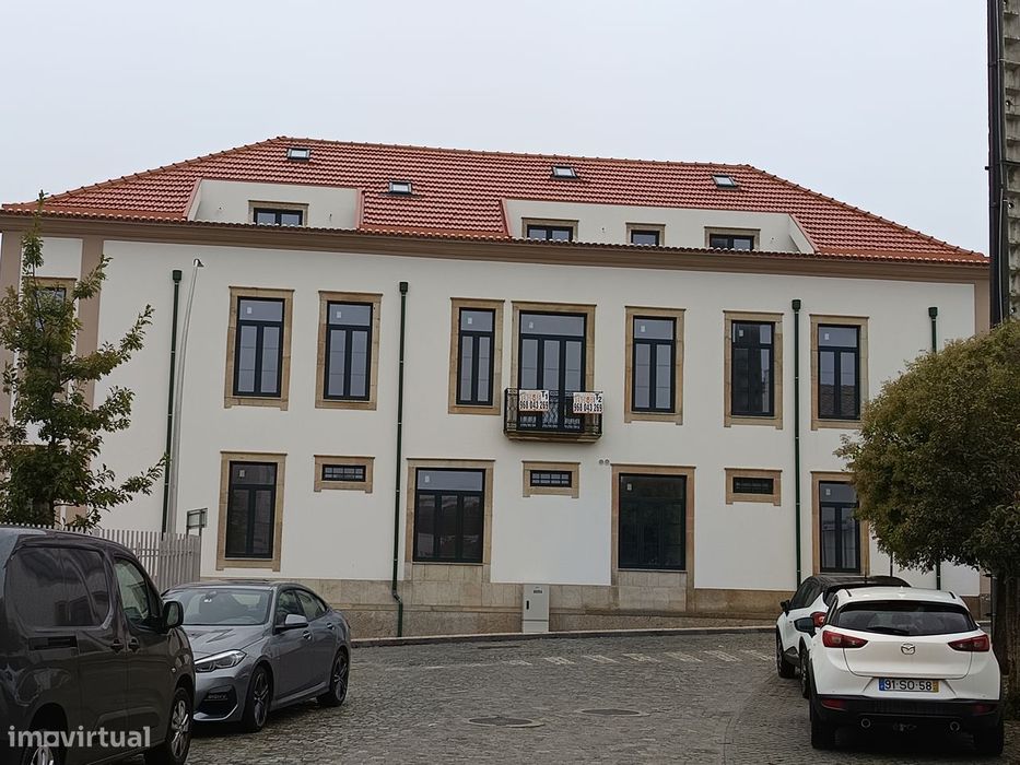 Apartamento T2 NOVO no centro de Ovar