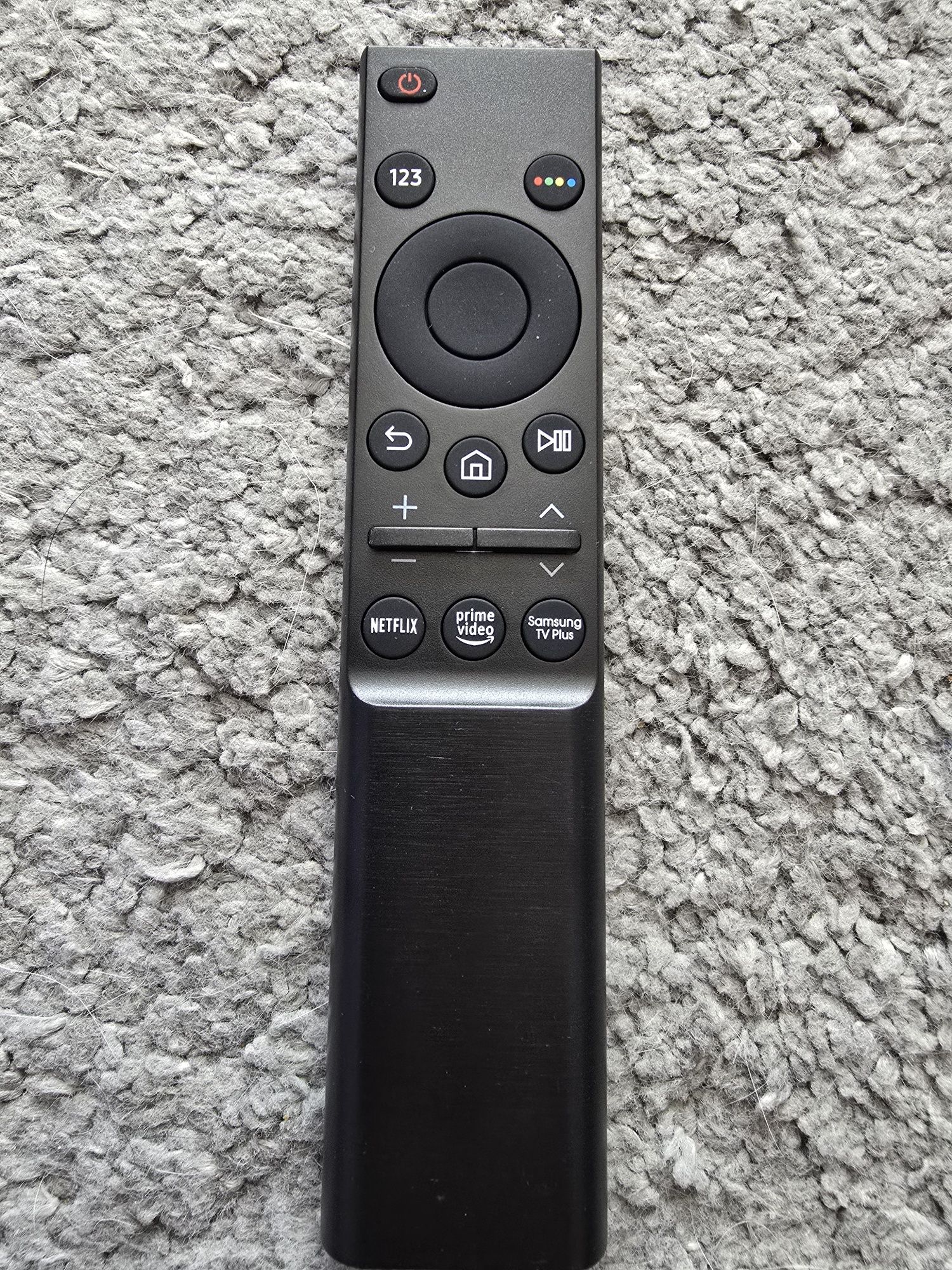 Samsung pilot do każdego TV Led OLED ale LCD Nowy model