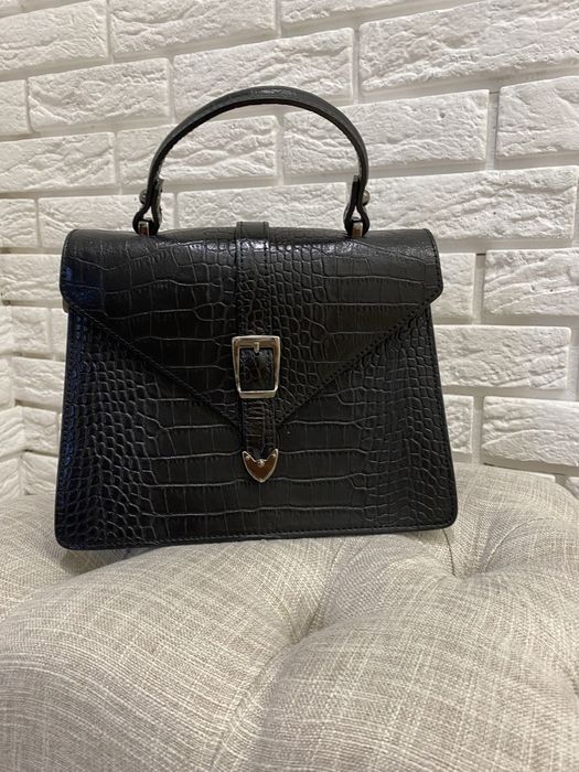 Жіноча сумка під шкіру рептилії