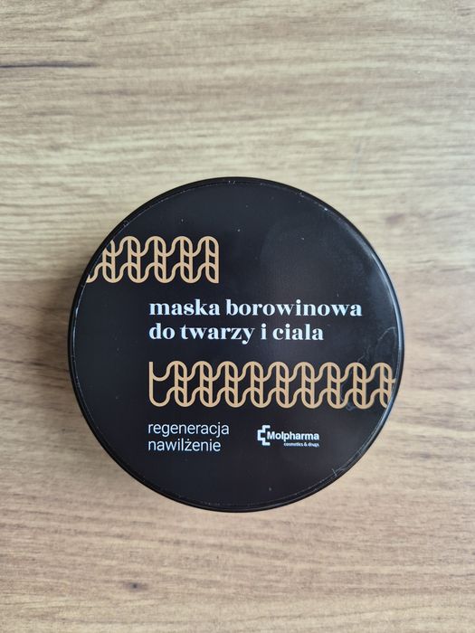 Maska borowinowa do twarzy i ciała