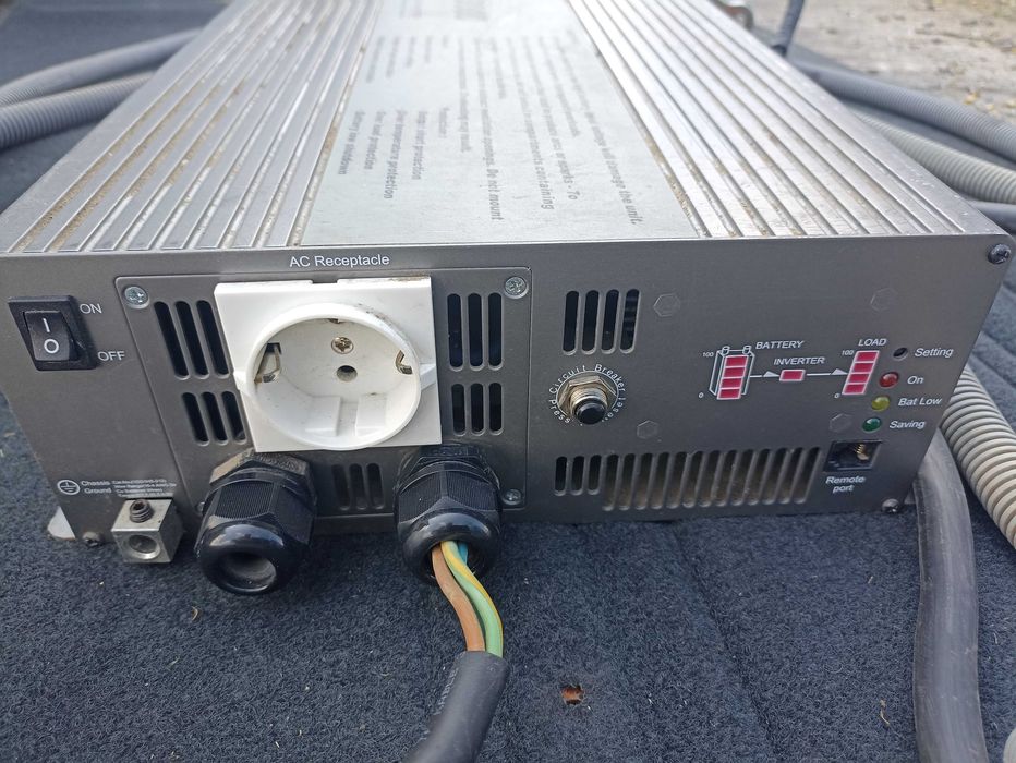 Przetwornica TS 3000 do busa-kampera